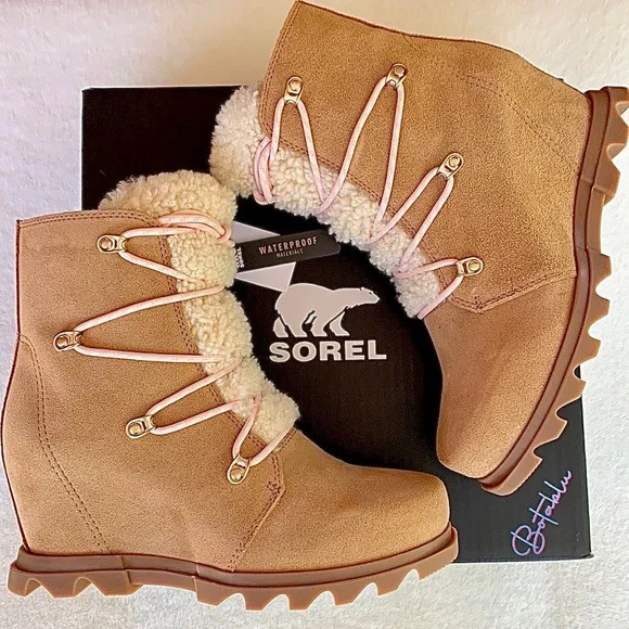 SOREL Joan of Arctic Wedge III Lace Cozy Boots Waterproof Leather Fleece - Picture 2 of 11